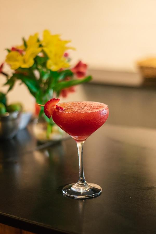 Waikiki Hostel Лима Екстериор снимка