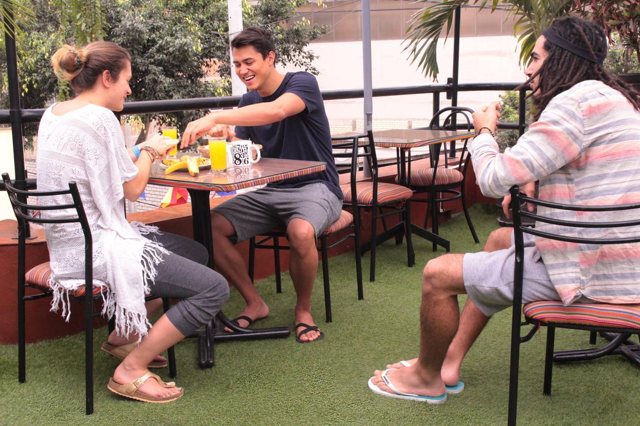 Waikiki Hostel Лима Екстериор снимка